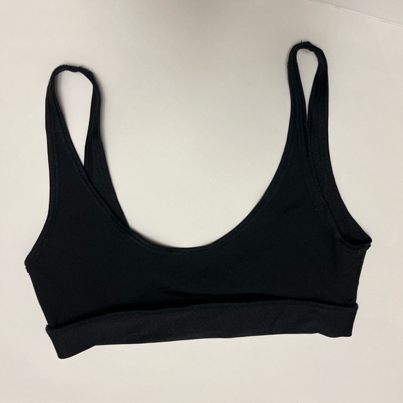 NWOT ⚜️🖤⚜️ Laina Rauma black High Jump biKini top - Picture 10 of 17